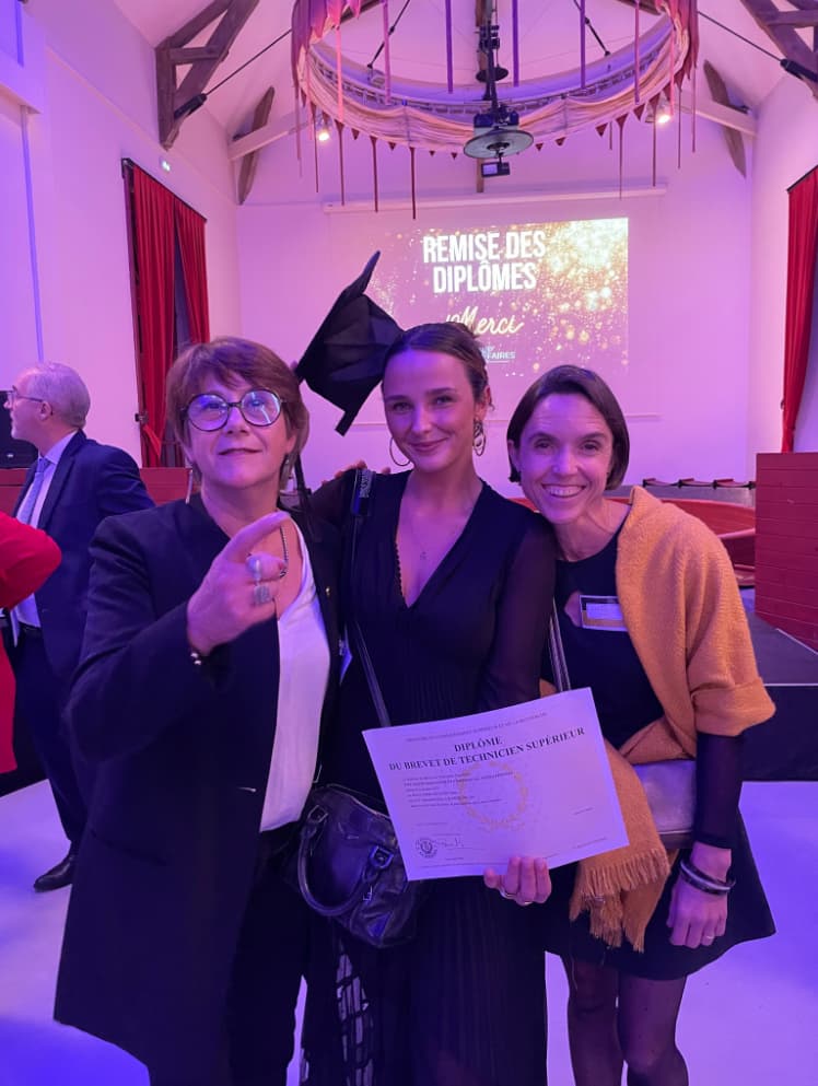Remise de diplôme Lina
